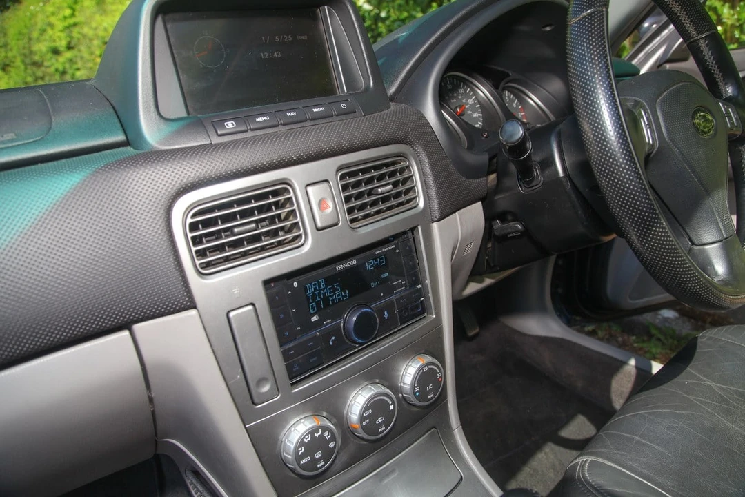 2005 Subaru Forester 2nd Gen - Image 25 of 30