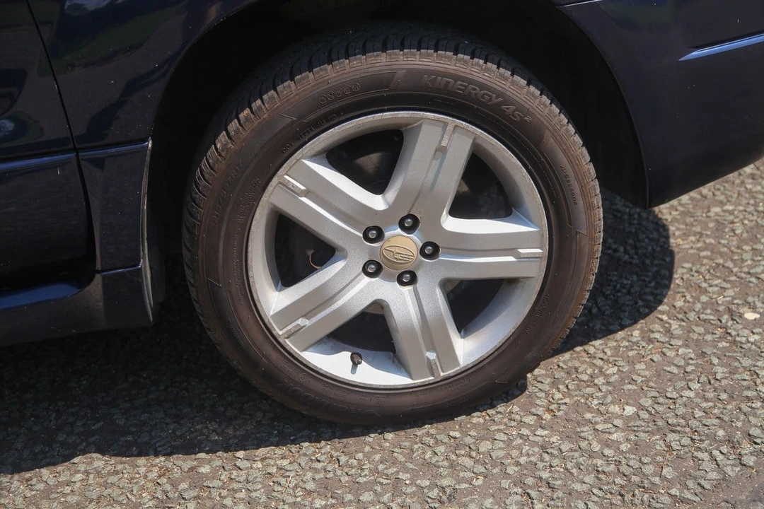 2005 Subaru Forester 2nd Gen - Image 21 of 30
