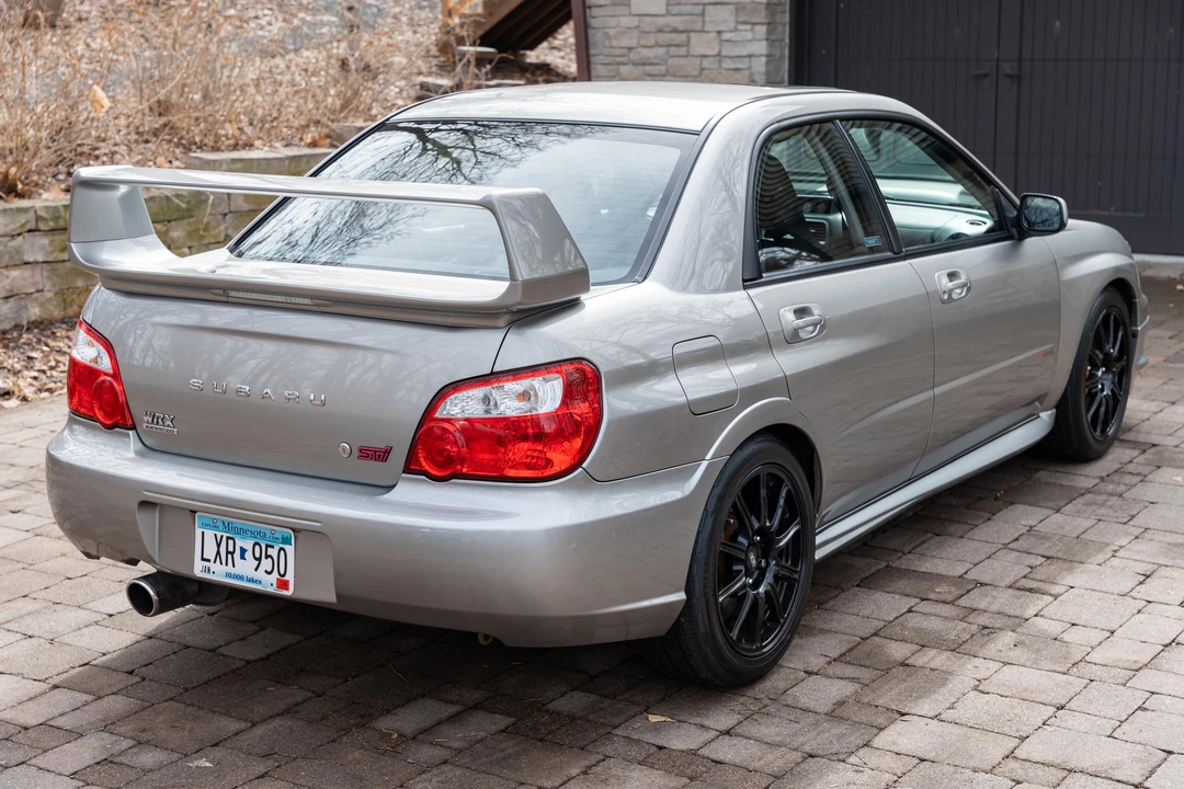 2005 Subaru Impreza WRX STi 2nd Gen - Image 4 of 31