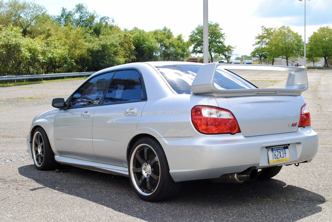 2005 Subaru Impreza WRX STi 2nd Gen - Image 8 of 31