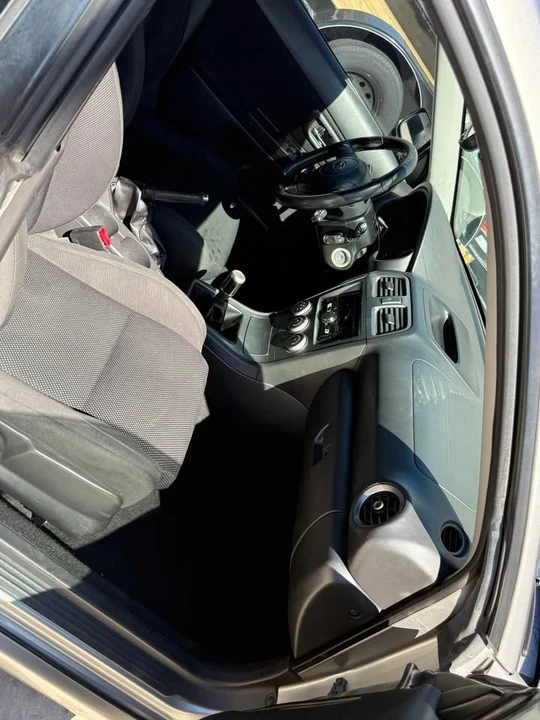 2005 Subaru Impreza WRX 2nd Gen - Image 3 of 7
