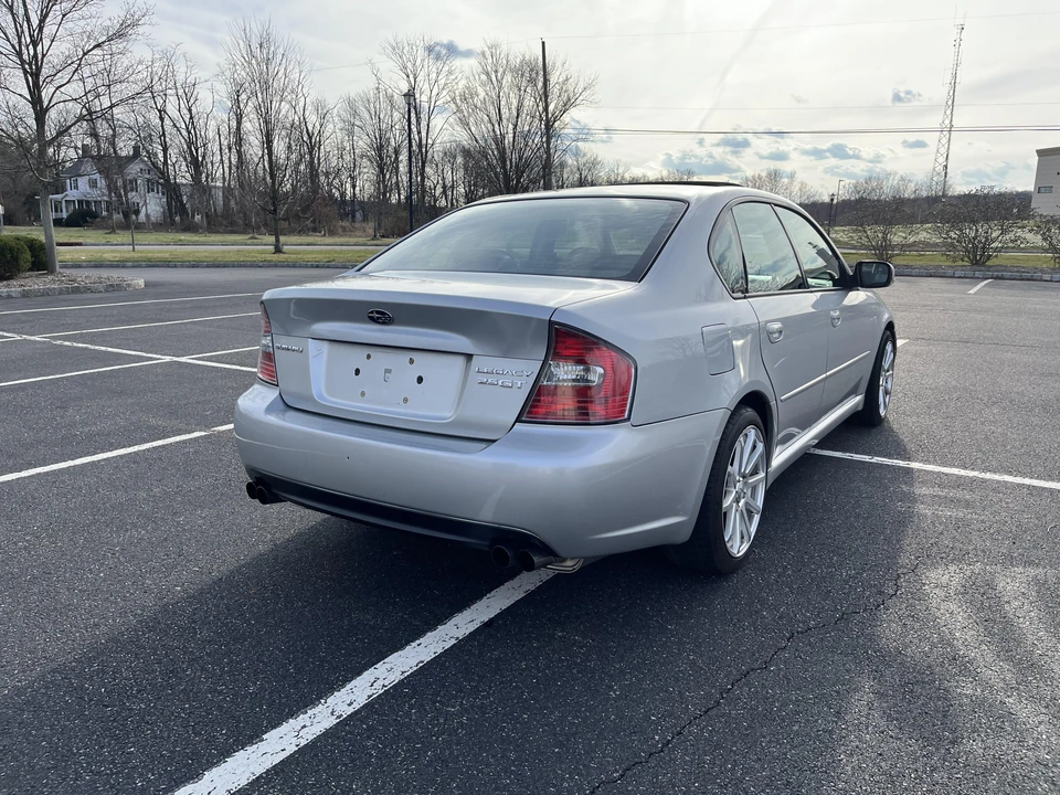 2005 Subaru Legacy 4th Gen - Image 13 of 31