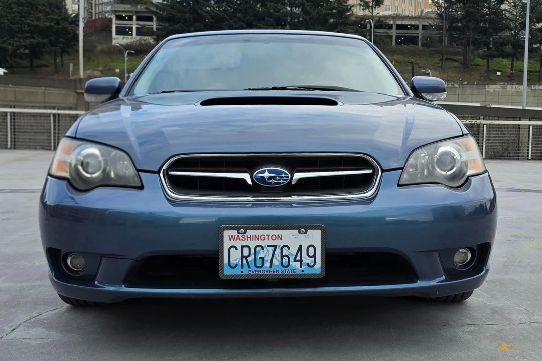 2005 Subaru Legacy 4th Gen - Image 2 of 31