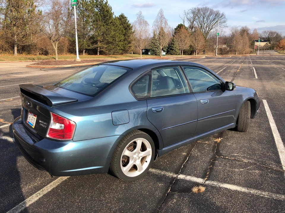 2005 Subaru Legacy 4th Gen - Image 9 of 31
