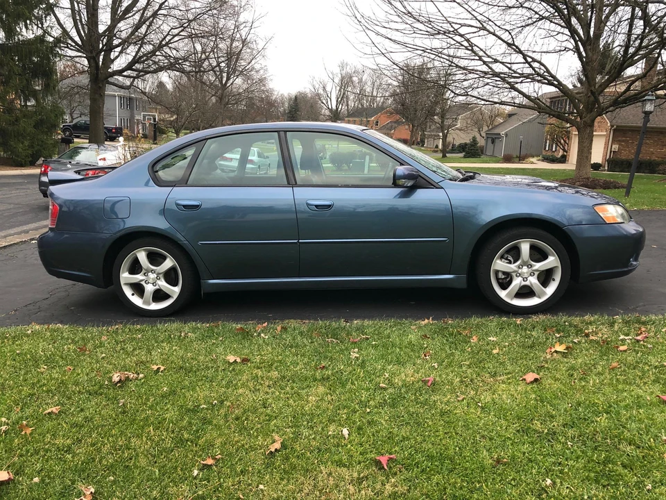 2005 Subaru Legacy 4th Gen - Image 4 of 31