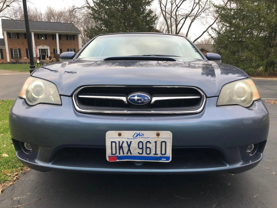 2005 Subaru Legacy 4th Gen - Image 2 of 31