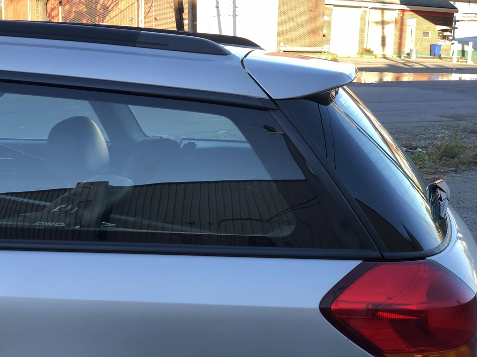 2005 Subaru Legacy 4th Gen - Image 13 of 27