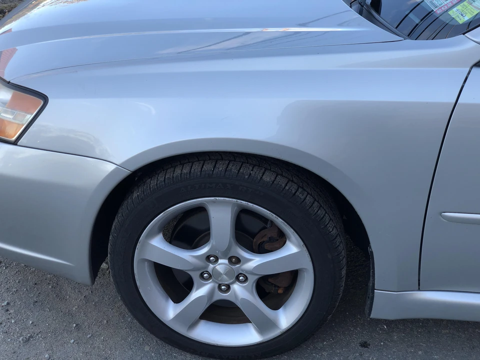 2005 Subaru Legacy 4th Gen - Image 9 of 27