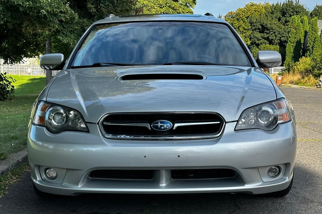 2005 Subaru Legacy 4th Gen - Image 2 of 31