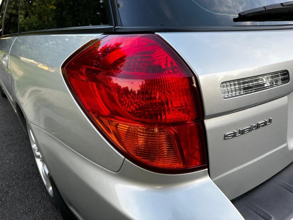 2005 Subaru Legacy 4th Gen - Image 14 of 31
