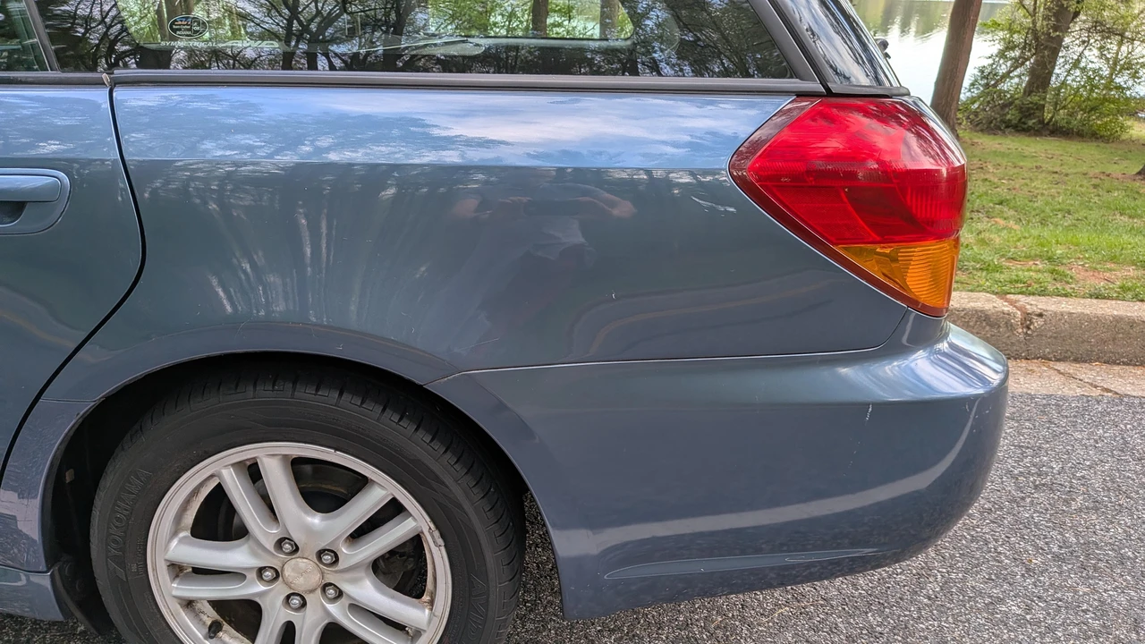 2005 Subaru Legacy 4th Gen - Image 16 of 31