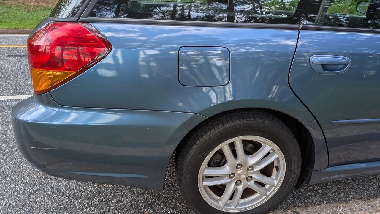 2005 Subaru Legacy 4th Gen - Image 18 of 31