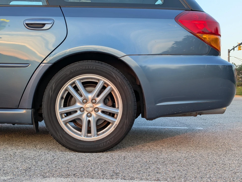 2005 Subaru Legacy 4th Gen - Image 25 of 31