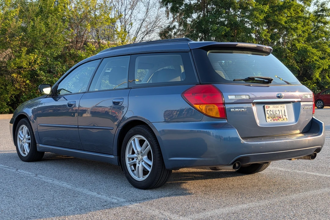 2005 Subaru Legacy 4th Gen - Image 4 of 31
