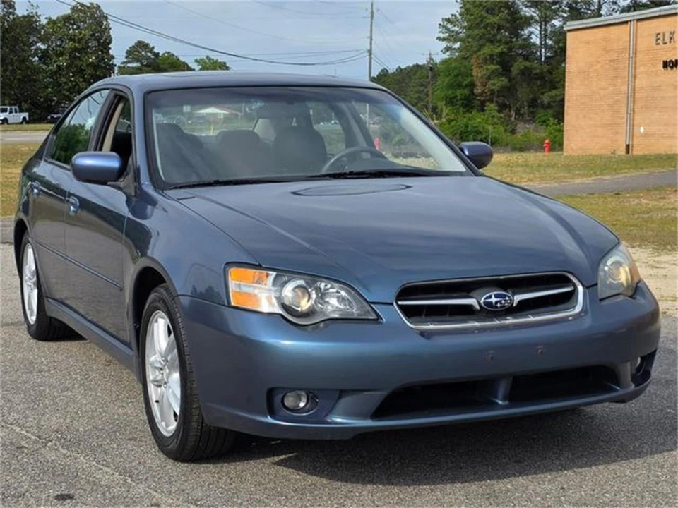 2005 Subaru Legacy 4th Gen - Image 4 of 31