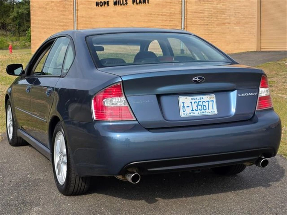 2005 Subaru Legacy 4th Gen - Image 10 of 31
