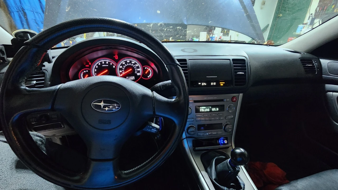 2005 Subaru Legacy 4th Gen - Image 6 of 12