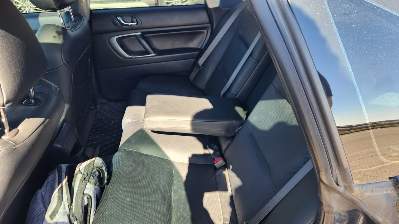 2005 Subaru Legacy 4th Gen - Image 7 of 12