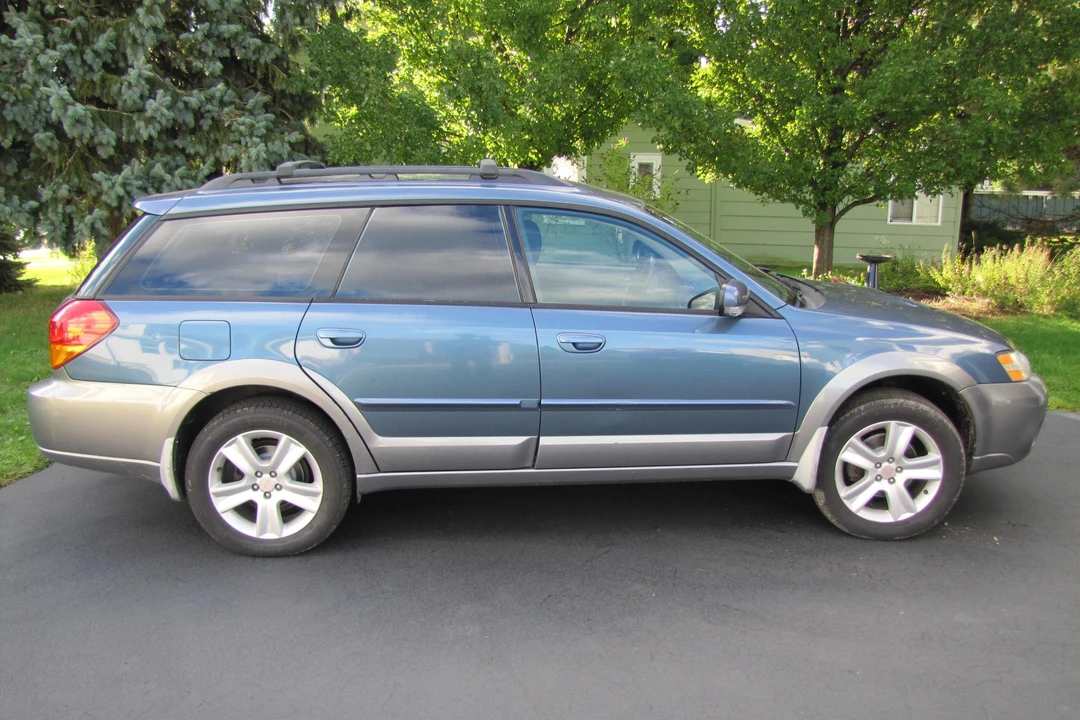 2005 Subaru Outback 3rd Gen - Image 4 of 6
