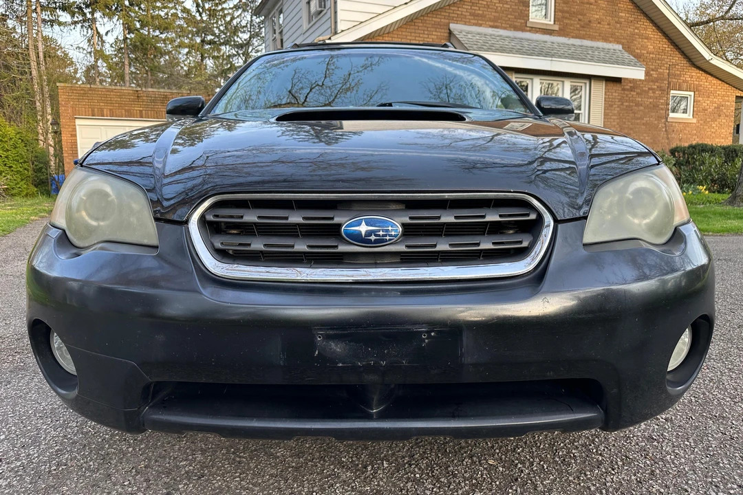 2005 Subaru Outback 3rd Gen - Image 2 of 31