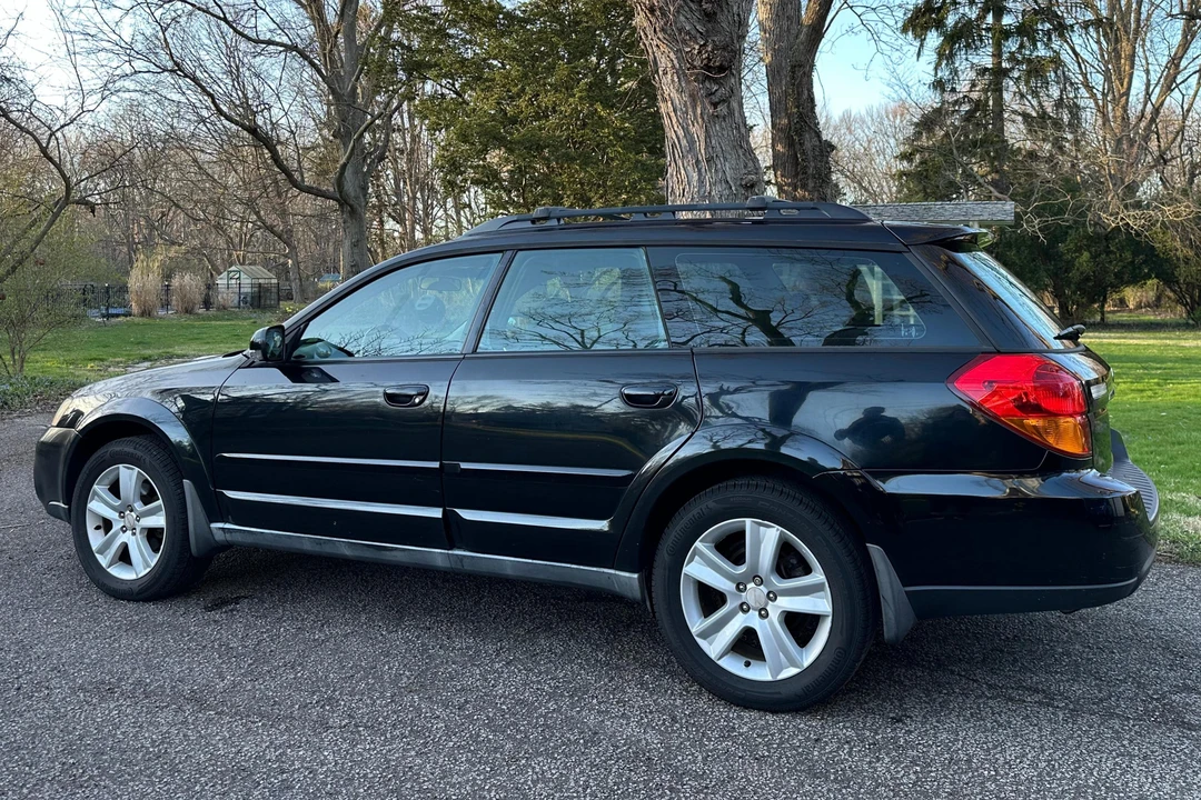 2005 Subaru Outback 3rd Gen - Image 4 of 31