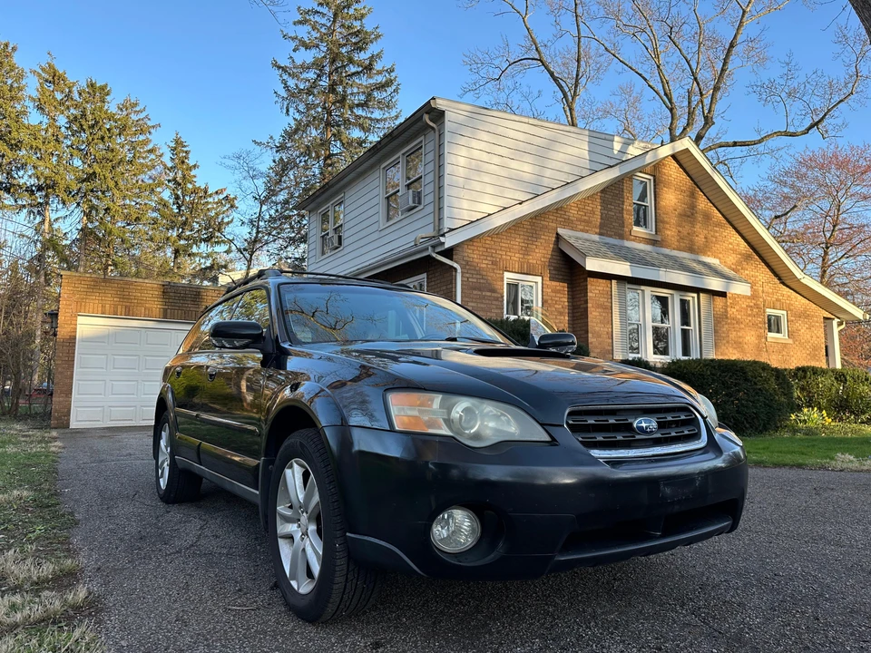 2005 Subaru Outback 3rd Gen - Image 17 of 31