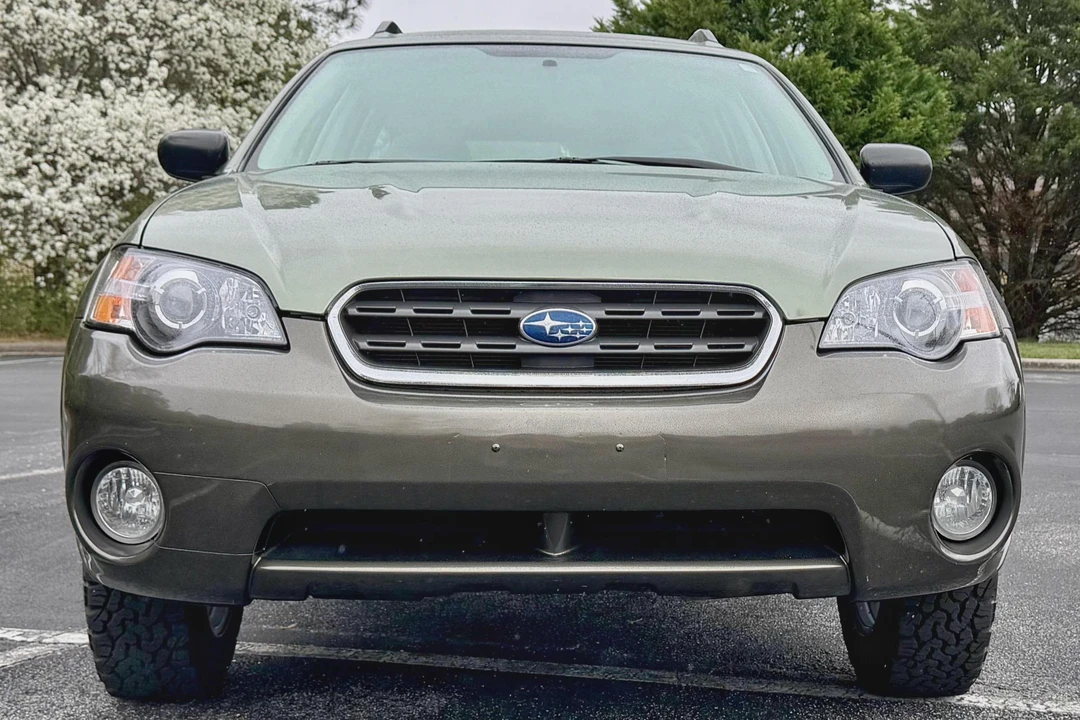 2005 Subaru Outback 3rd Gen - Image 2 of 31
