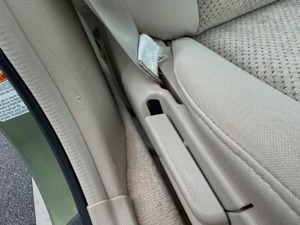 2005 Subaru Outback 3rd Gen - Image 26 of 31