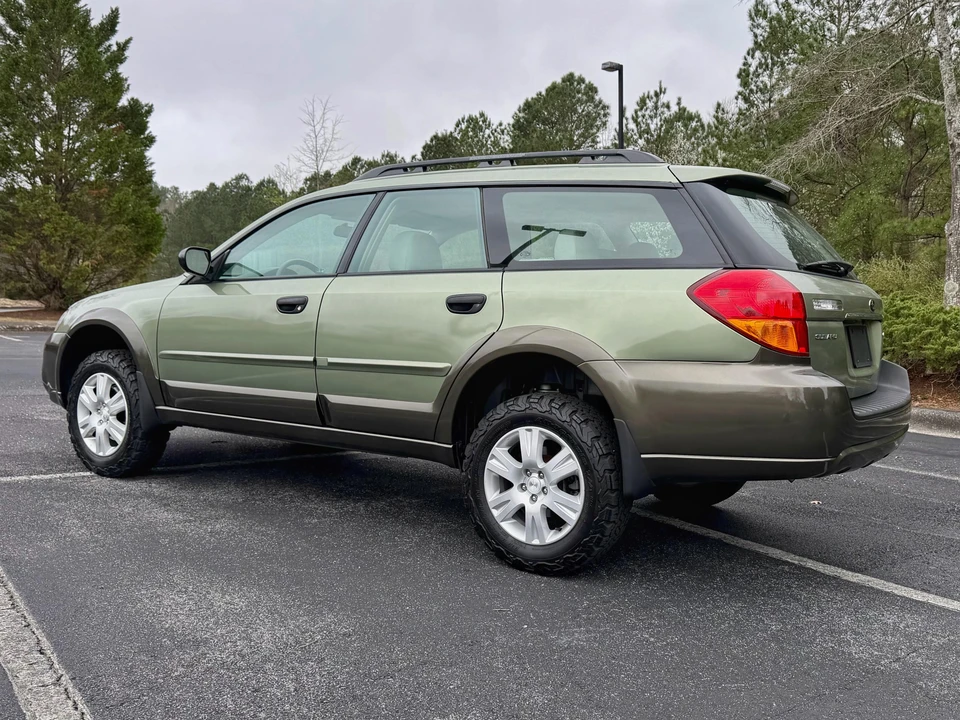 2005 Subaru Outback 3rd Gen - Image 10 of 31