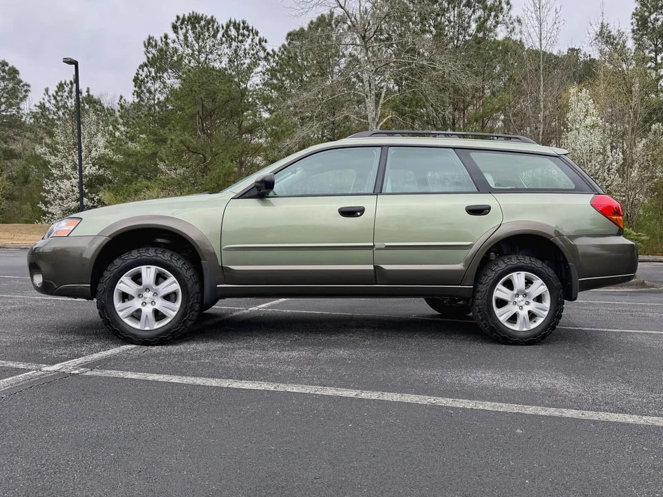 2005 Subaru Outback 3rd Gen - Image 9 of 31