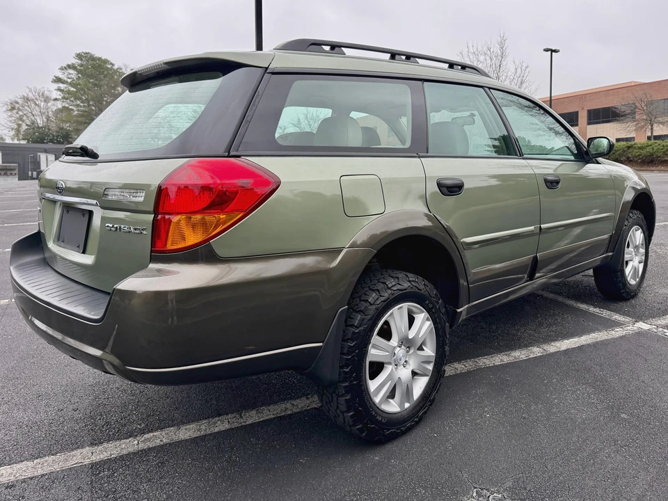 2005 Subaru Outback 3rd Gen - Image 11 of 31