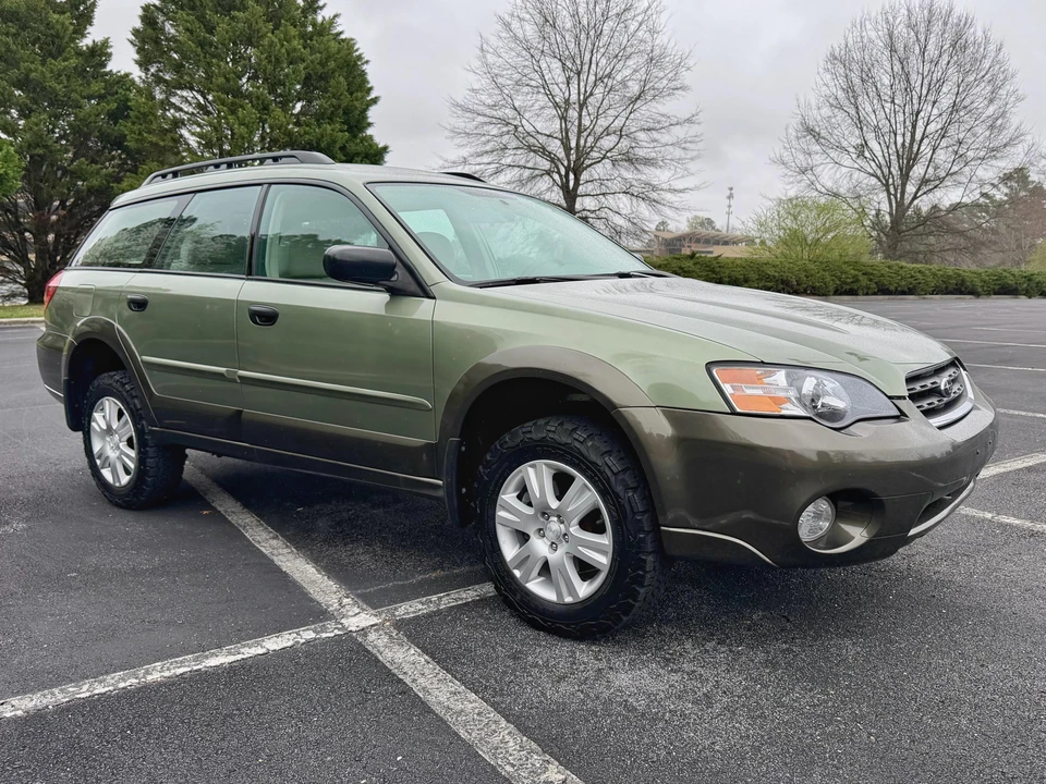 2005 Subaru Outback 3rd Gen - Image 13 of 31