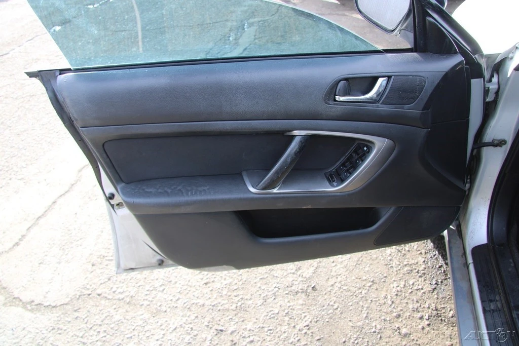 2005 Subaru Outback 3rd Gen - Image 11 of 21
