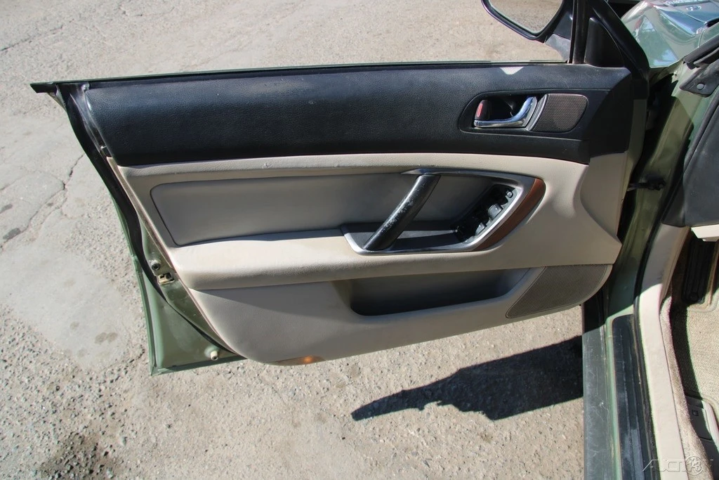 2005 Subaru Outback 2nd Gen - Image 13 of 21