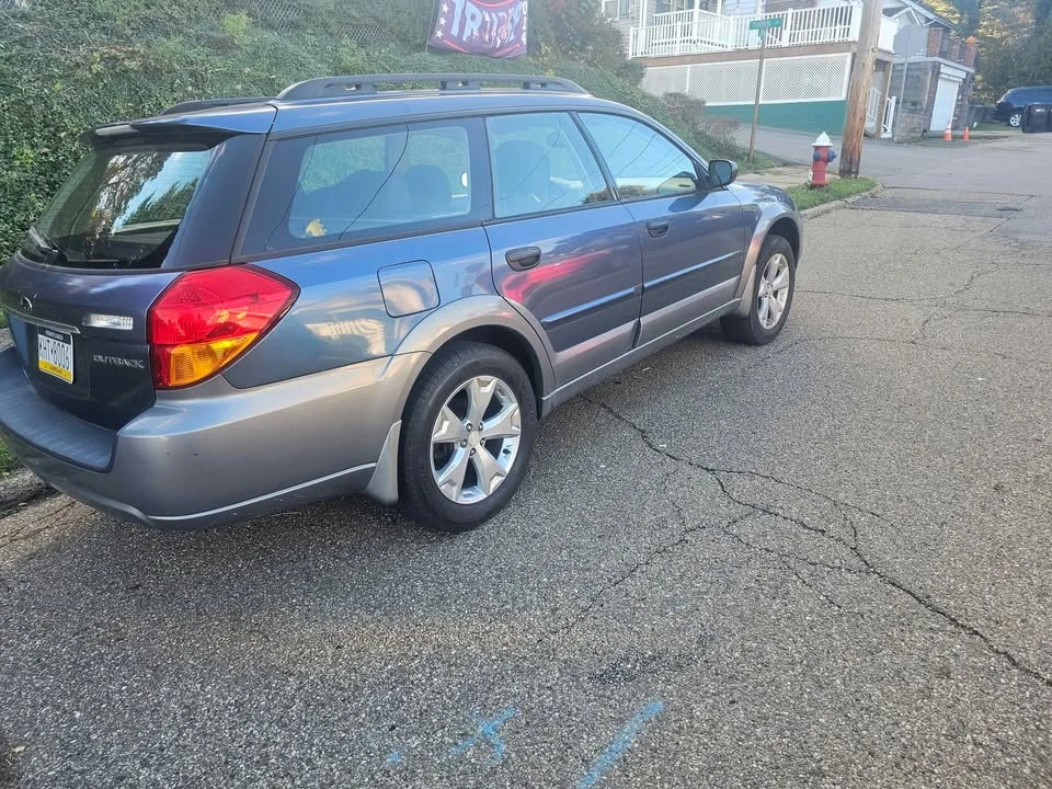 2005 Subaru Outback 3rd Gen - Image 4 of 10