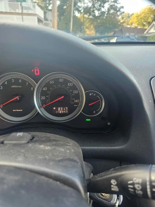 2005 Subaru Outback 3rd Gen - Image 10 of 10
