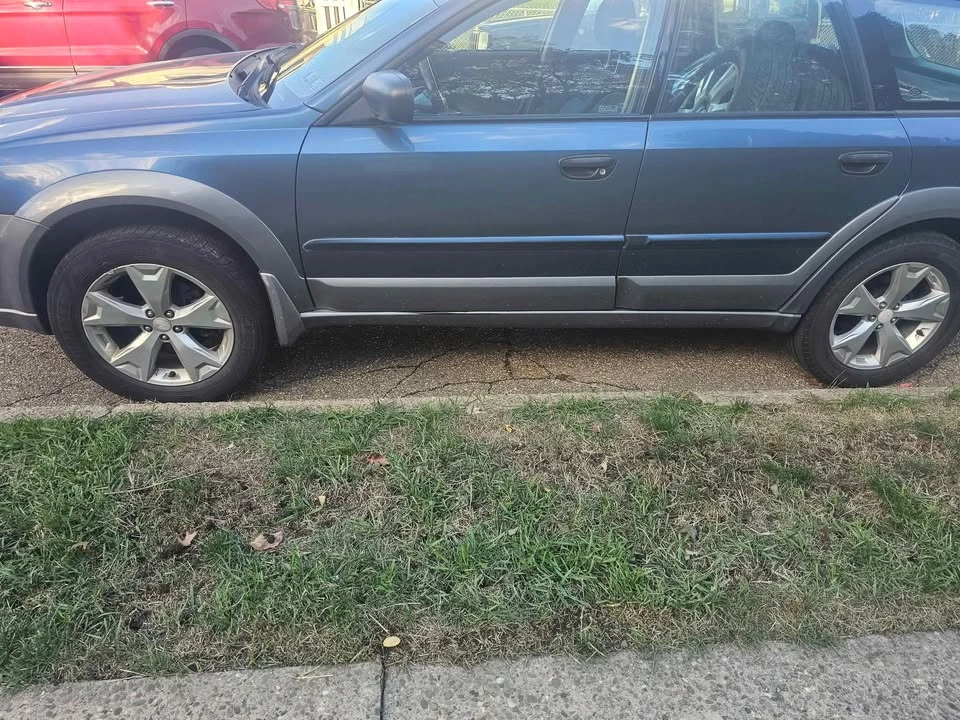 2005 Subaru Outback 3rd Gen - Image 2 of 10