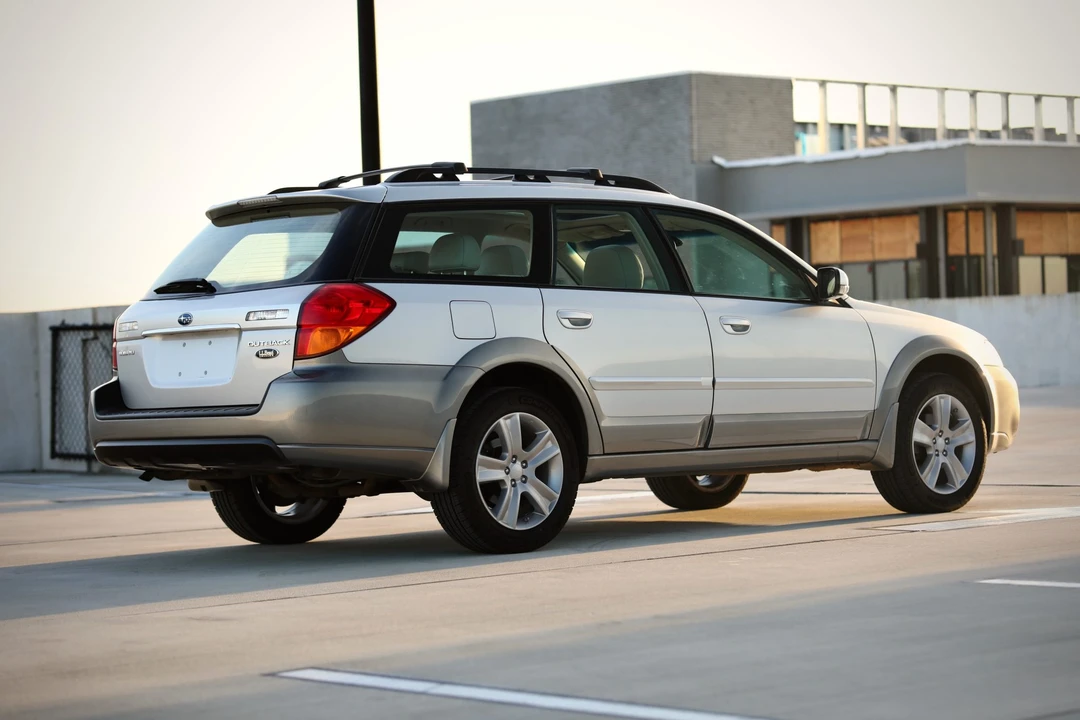 2005 Subaru Outback 3rd Gen - Image 19 of 21