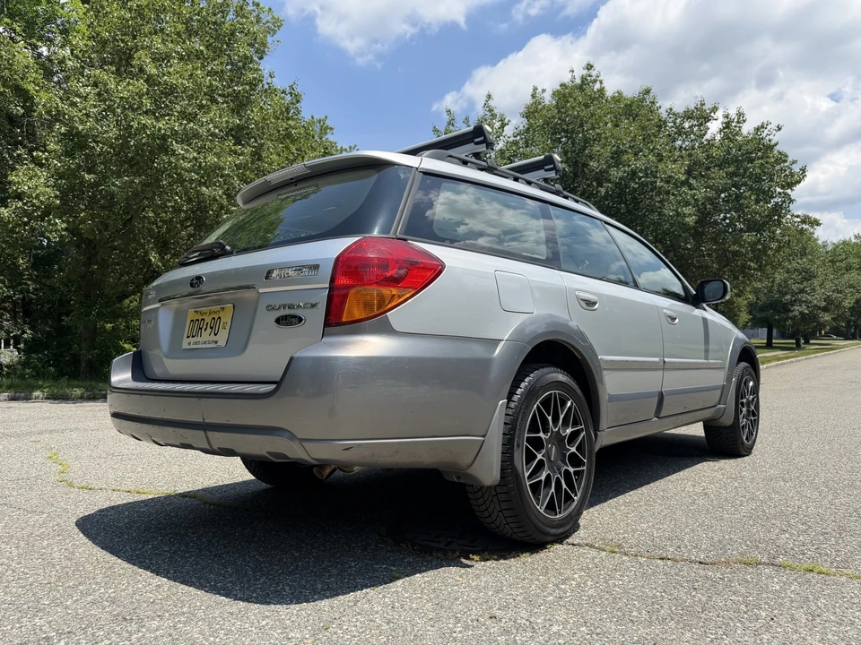 2005 Subaru Outback 3rd Gen - Image 19 of 31