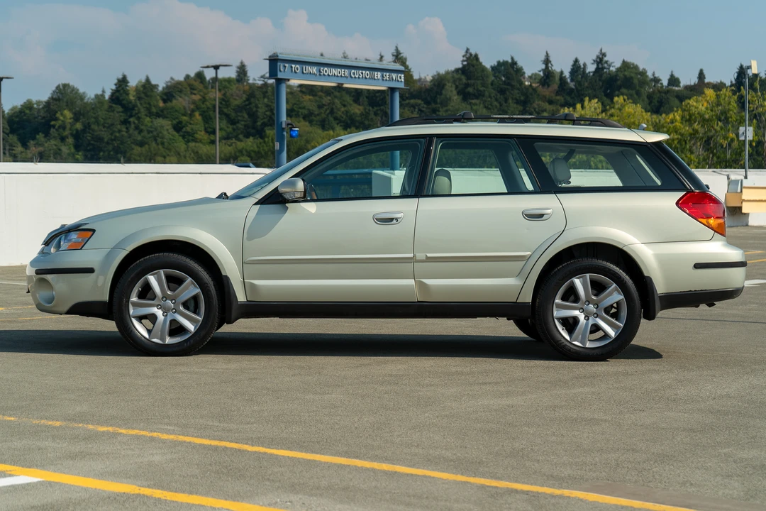 2005 Subaru Outback 3rd Gen - Image 5 of 31