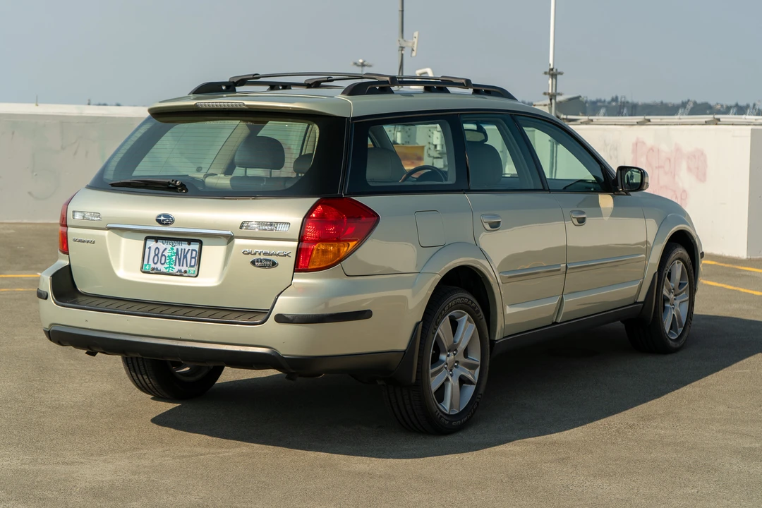 2005 Subaru Outback 3rd Gen - Image 10 of 31