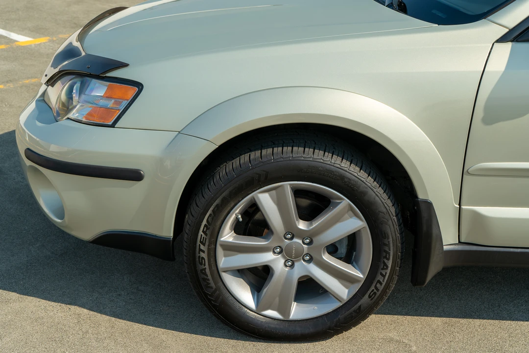 2005 Subaru Outback 3rd Gen - Image 24 of 31