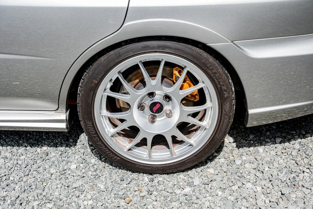 2005 Subaru Impreza WRX STi 2nd Gen - Image 12 of 30