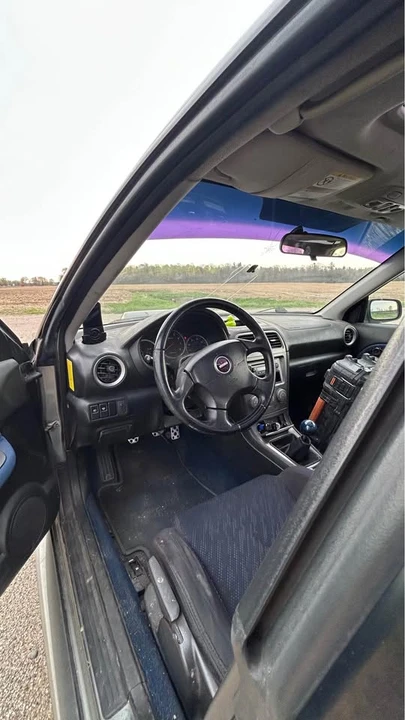 2005 Subaru - Image 6 of 10