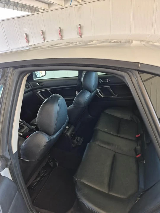 2005 Subaru Legacy 4th Gen - Image 3 of 15