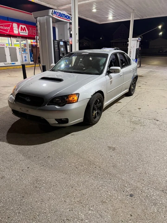 2005 Subaru Legacy 4th Gen - Image 2 of 5