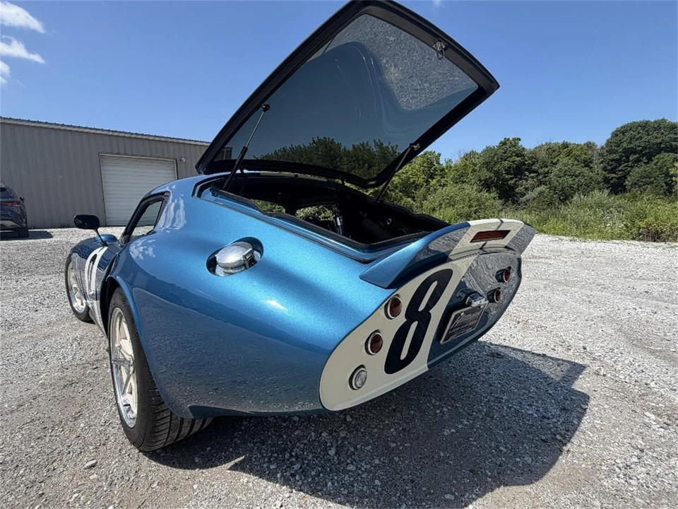 2005 Superformance - Image 13 of 25