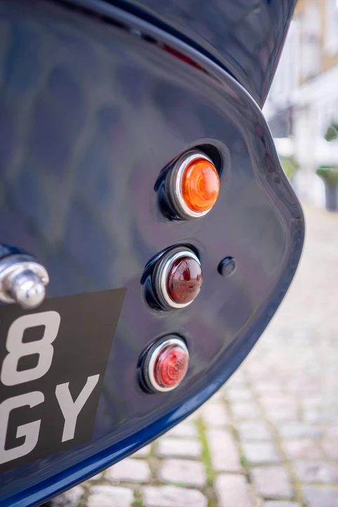 2005 Shelby Daytona Replica - Image 14 of 26