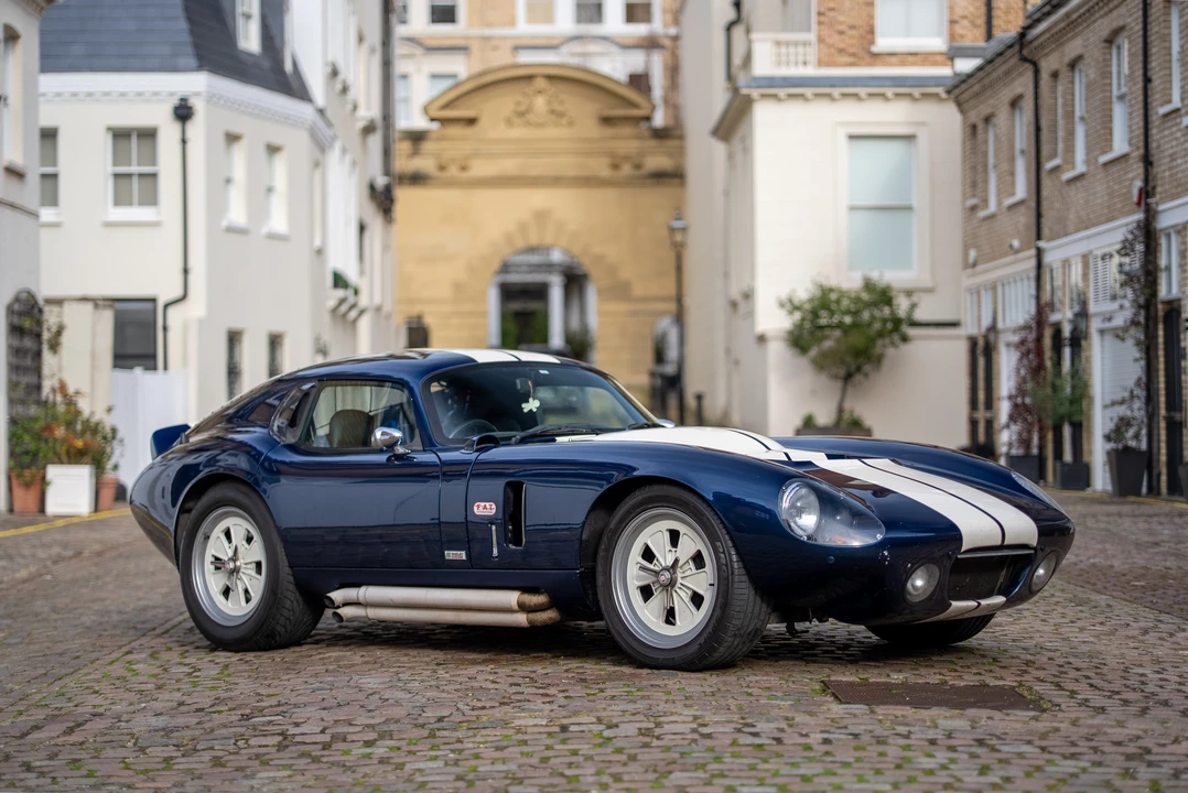 2005 Shelby Daytona Replica - Image 2 of 26