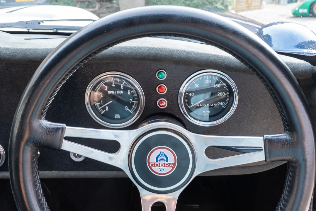 2005 Shelby Daytona Replica - Image 25 of 26